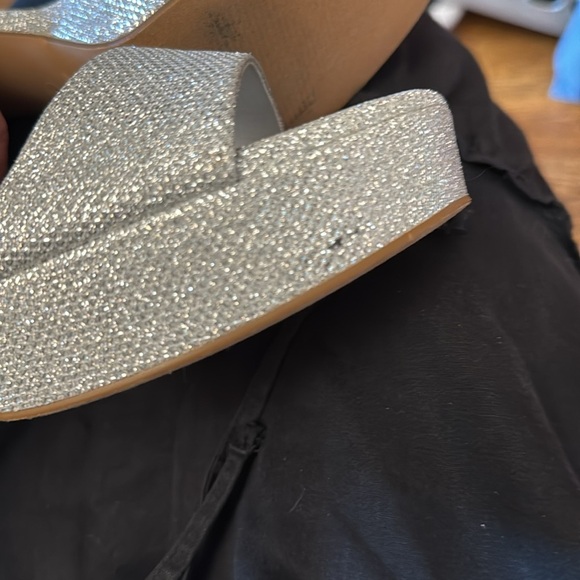 Dream Pairs silver chunky heels size 6 - Picture 5 of 5